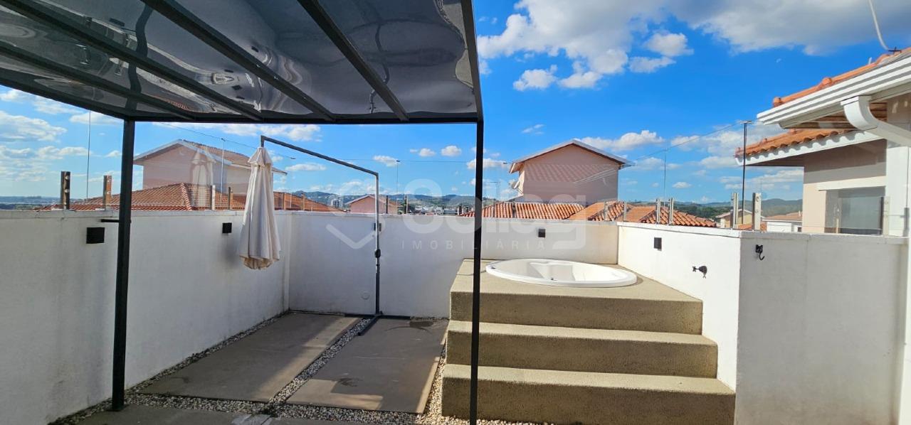 Apartamento à venda no Pinheirinho: 