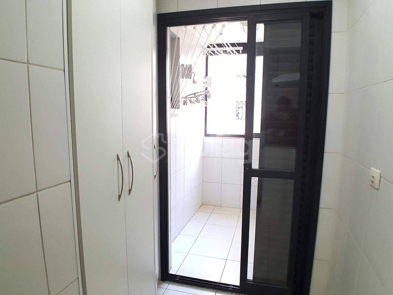 Apartamento para aluguel no Vista Alegre: 