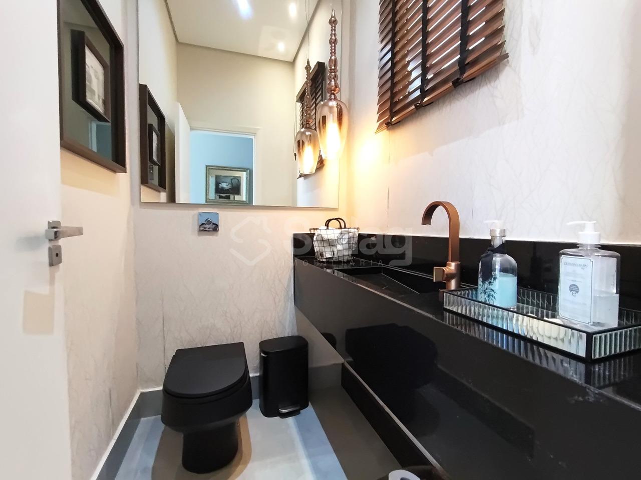 Casa em condomínio para aluguel no Condomínio Reserva Santa Isabel I: 