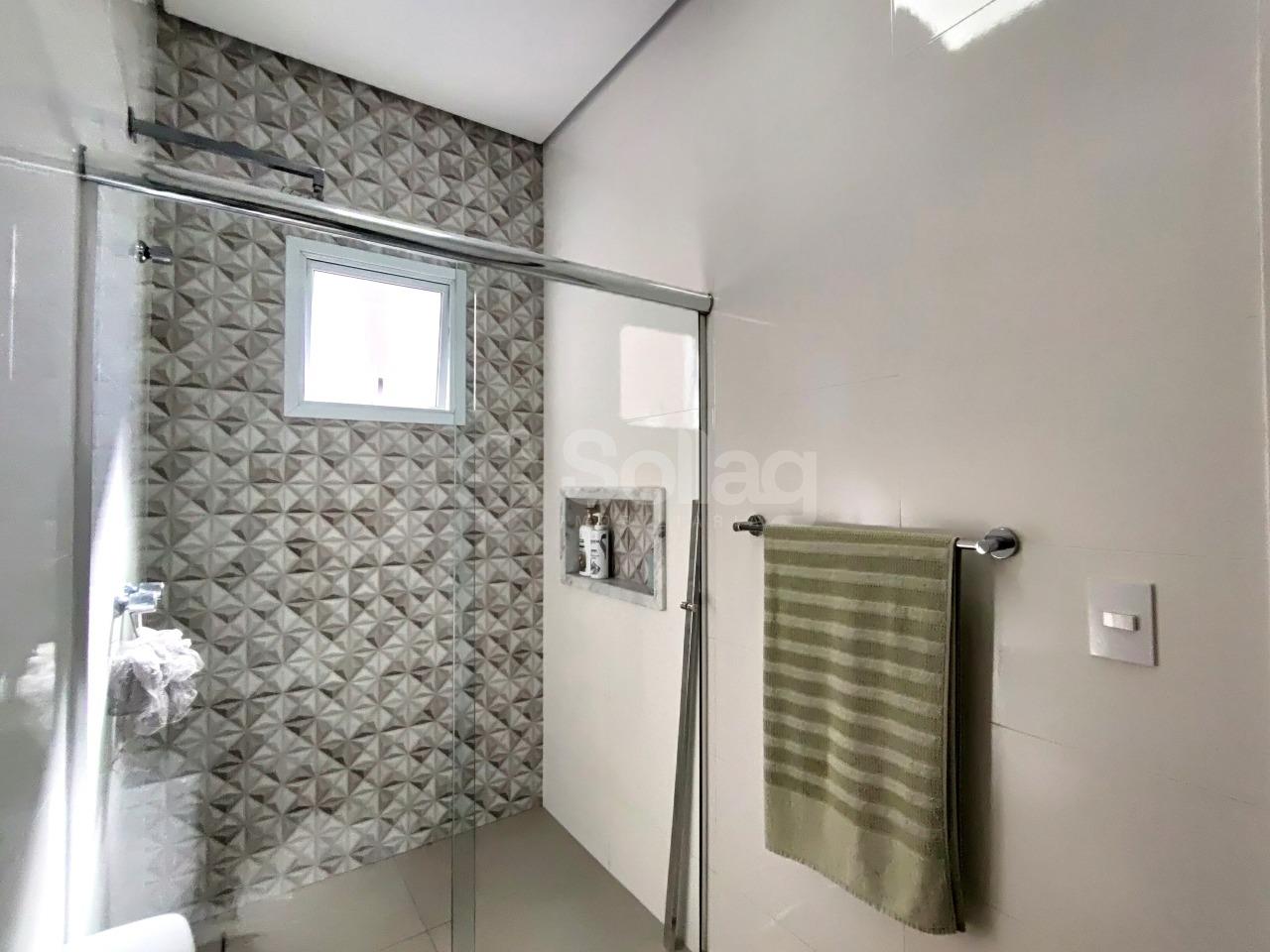 Casa em condomínio para aluguel no Condomínio Reserva Santa Isabel I: 