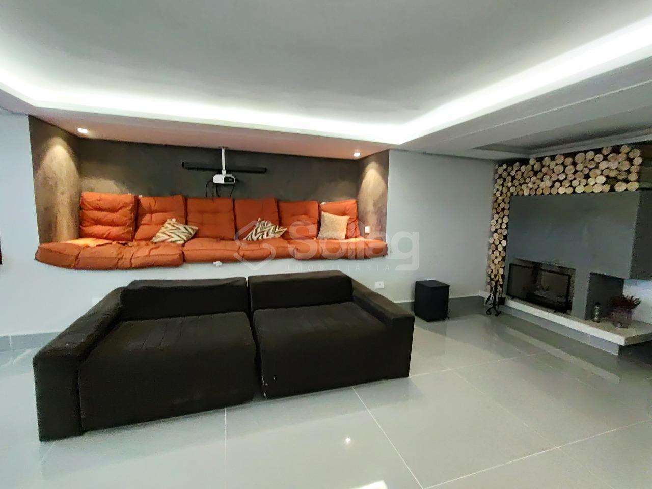 Casa em condomínio para aluguel no Condomínio Reserva Santa Isabel I: 