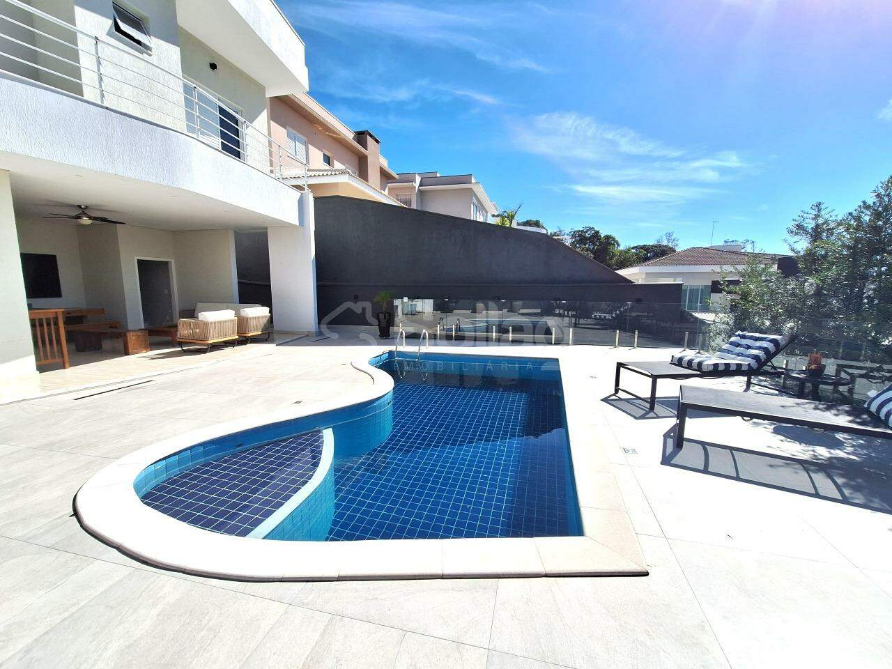 Casa em condomínio para aluguel no Condomínio Reserva Santa Isabel I: 