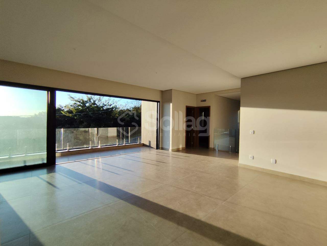 Casa em condomínio à venda no Condomínio Santa Isabel Ii: 
