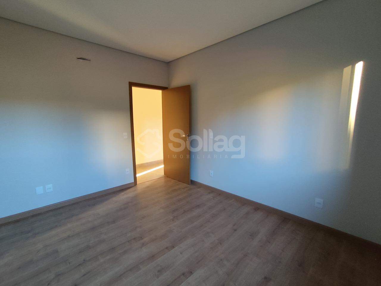 Casa em condomínio à venda no Condomínio Santa Isabel Ii: