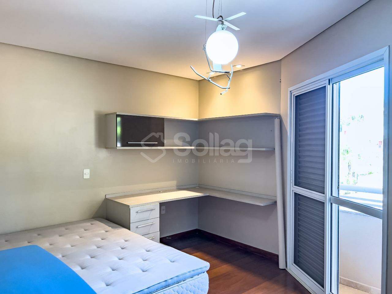 Casa em condomínio à venda no Condomínio Terras de Santa Teresa: 