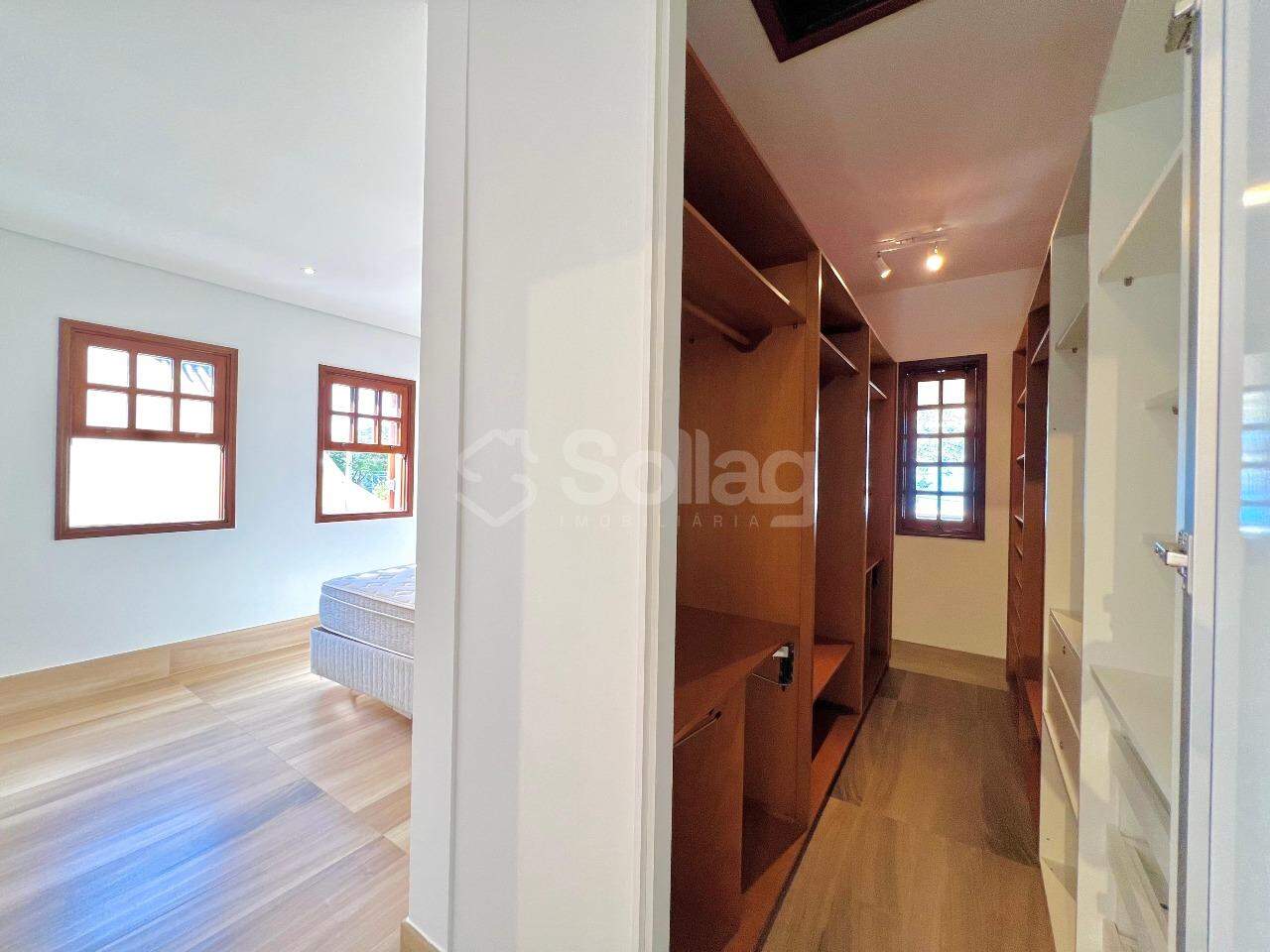 Casa à venda no Bosque: 