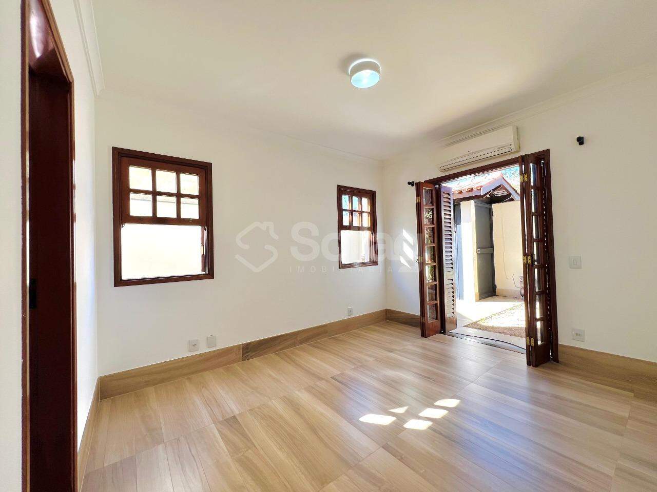 Casa à venda no Bosque: 