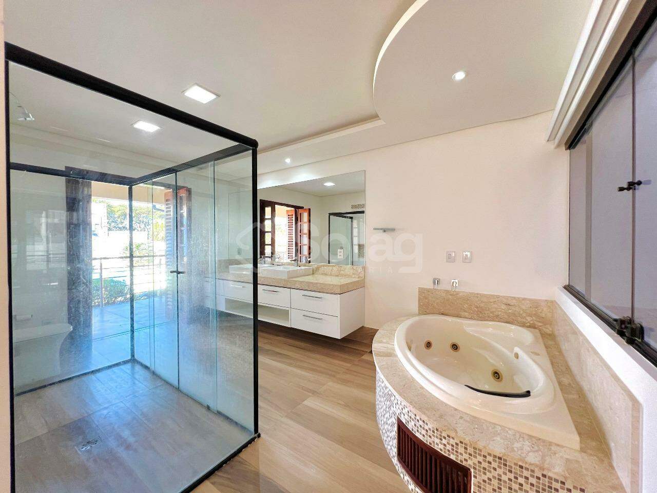 Casa à venda no Bosque: 