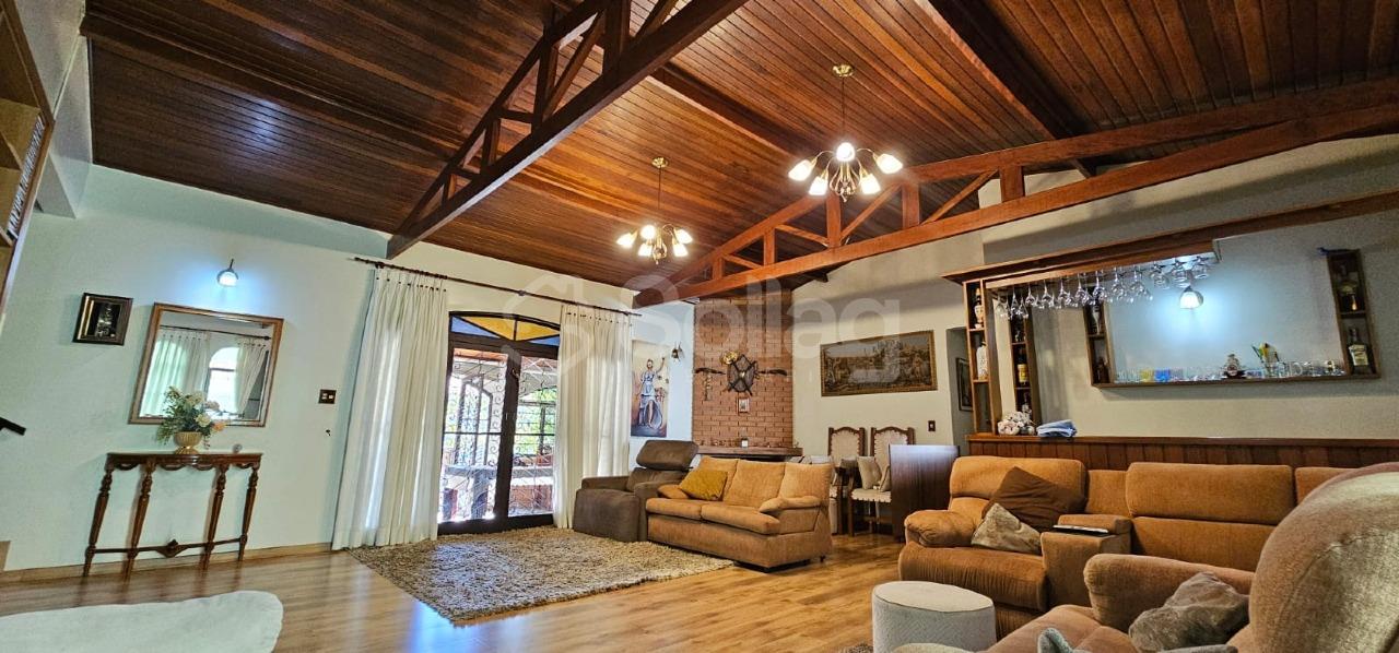 Casa em condomínio à venda no Condomínio Estância Marambaia: 