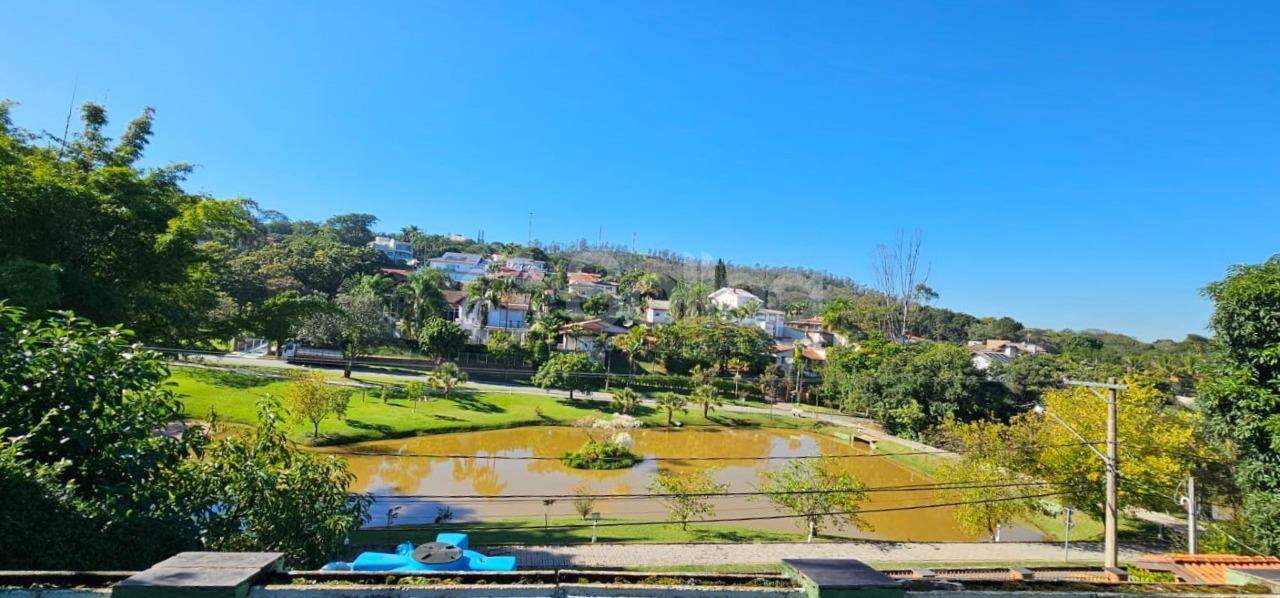 Casa em condomínio à venda no Condomínio Estância Marambaia: 