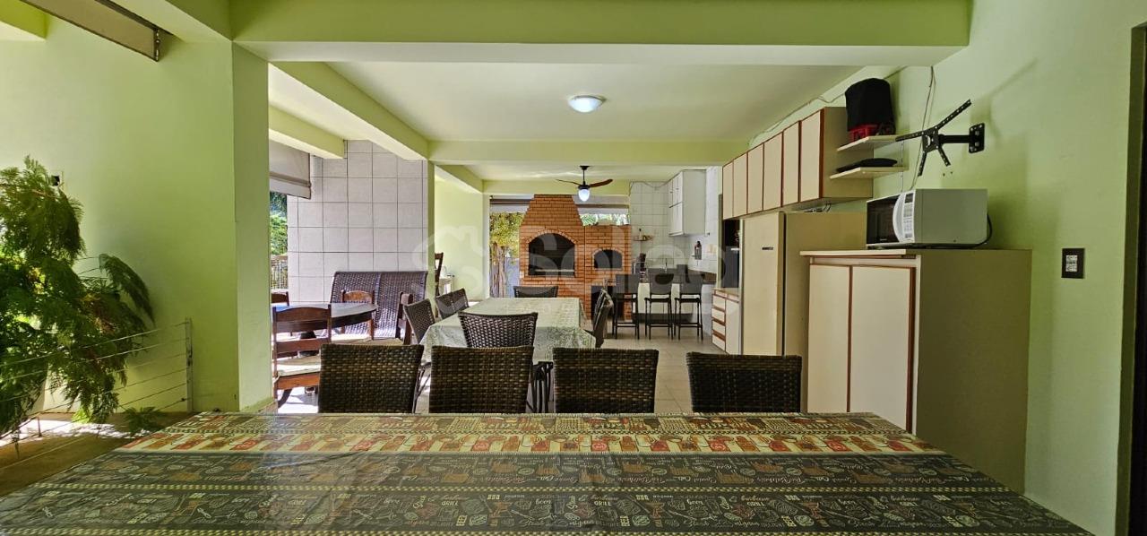 Casa em condomínio à venda no Condomínio Estância Marambaia: 