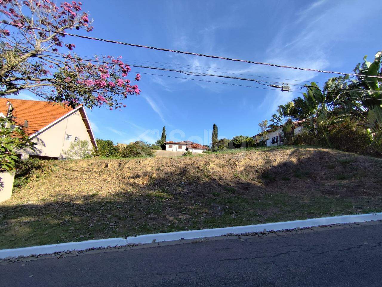 Terreno em condomínio à venda no Condomínio Vista Alegre - Sede: