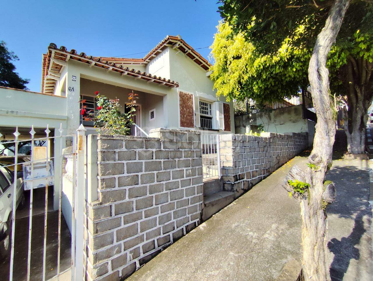 Casa à venda no Centro: 