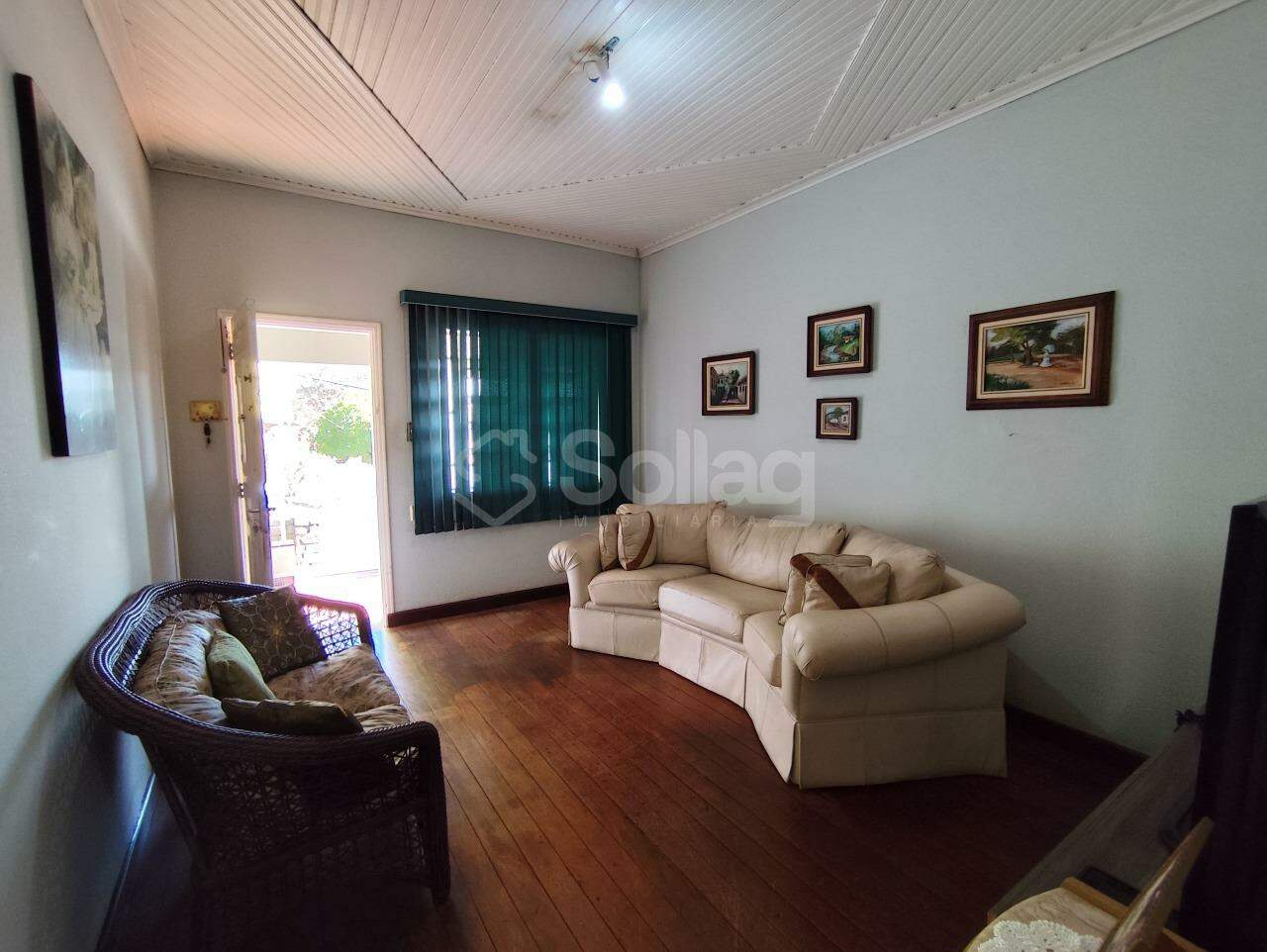 Casa à venda no Centro: 