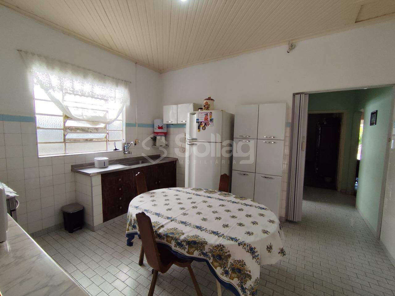 Casa à venda no Centro: 