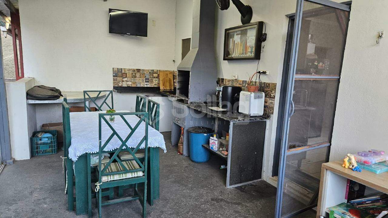 Casa em condomínio à venda no Condomínio Vista Alegre - Café: 