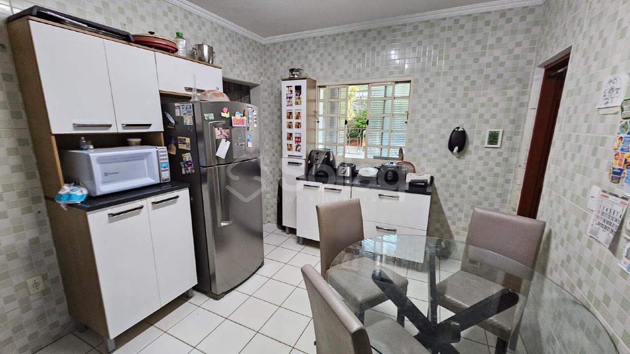 Casa em condomínio à venda no Condomínio Vista Alegre - Café: 