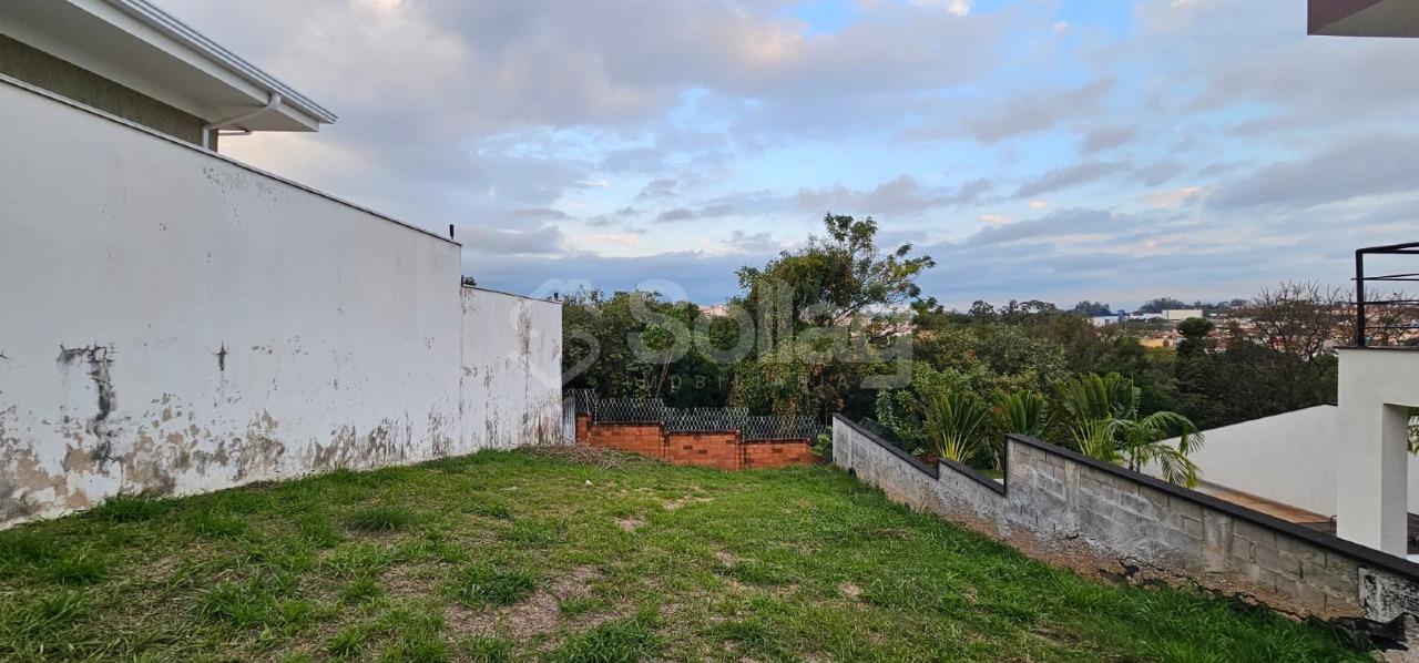Terreno em condomínio à venda no Condomínio Bosque dos Cambarás: 