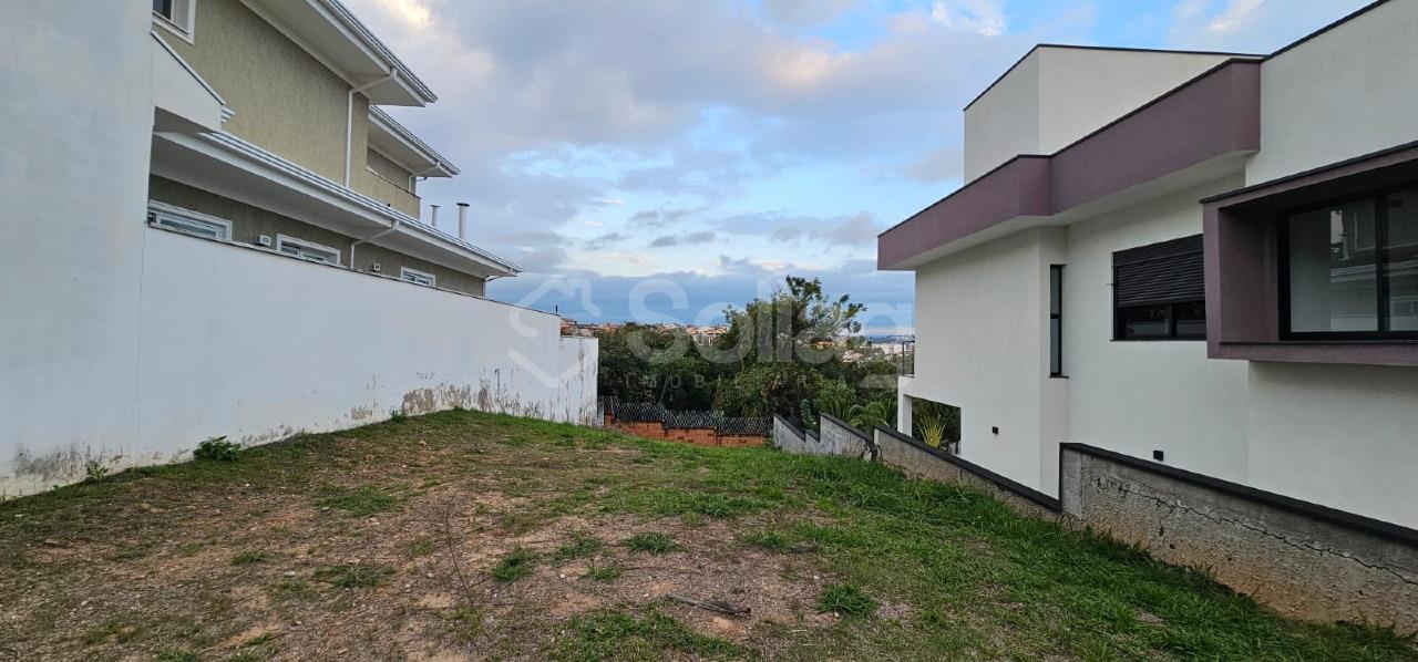 Terreno em condomínio à venda no Condomínio Bosque dos Cambarás: 