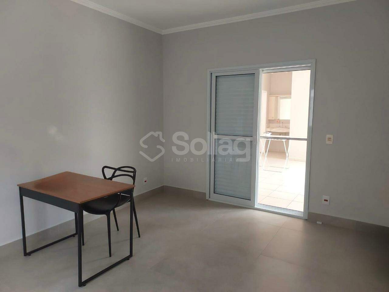 Casa em condomínio à venda no Marambaia: