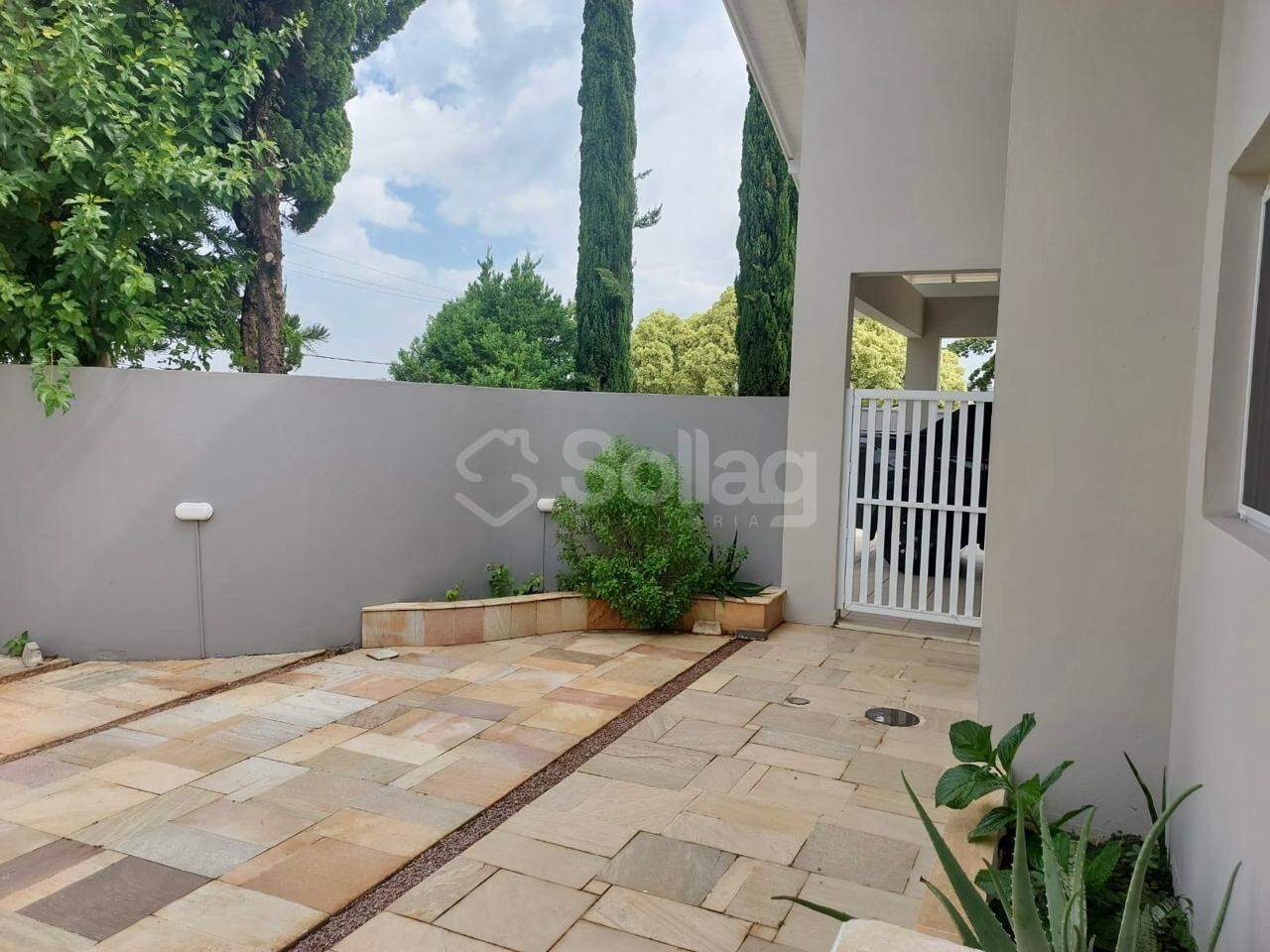 Casa em condomínio à venda no Marambaia: