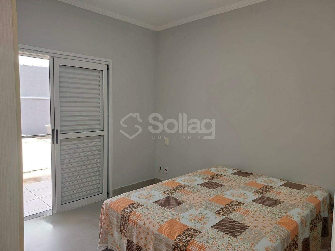 Casa em condomínio à venda no Marambaia: