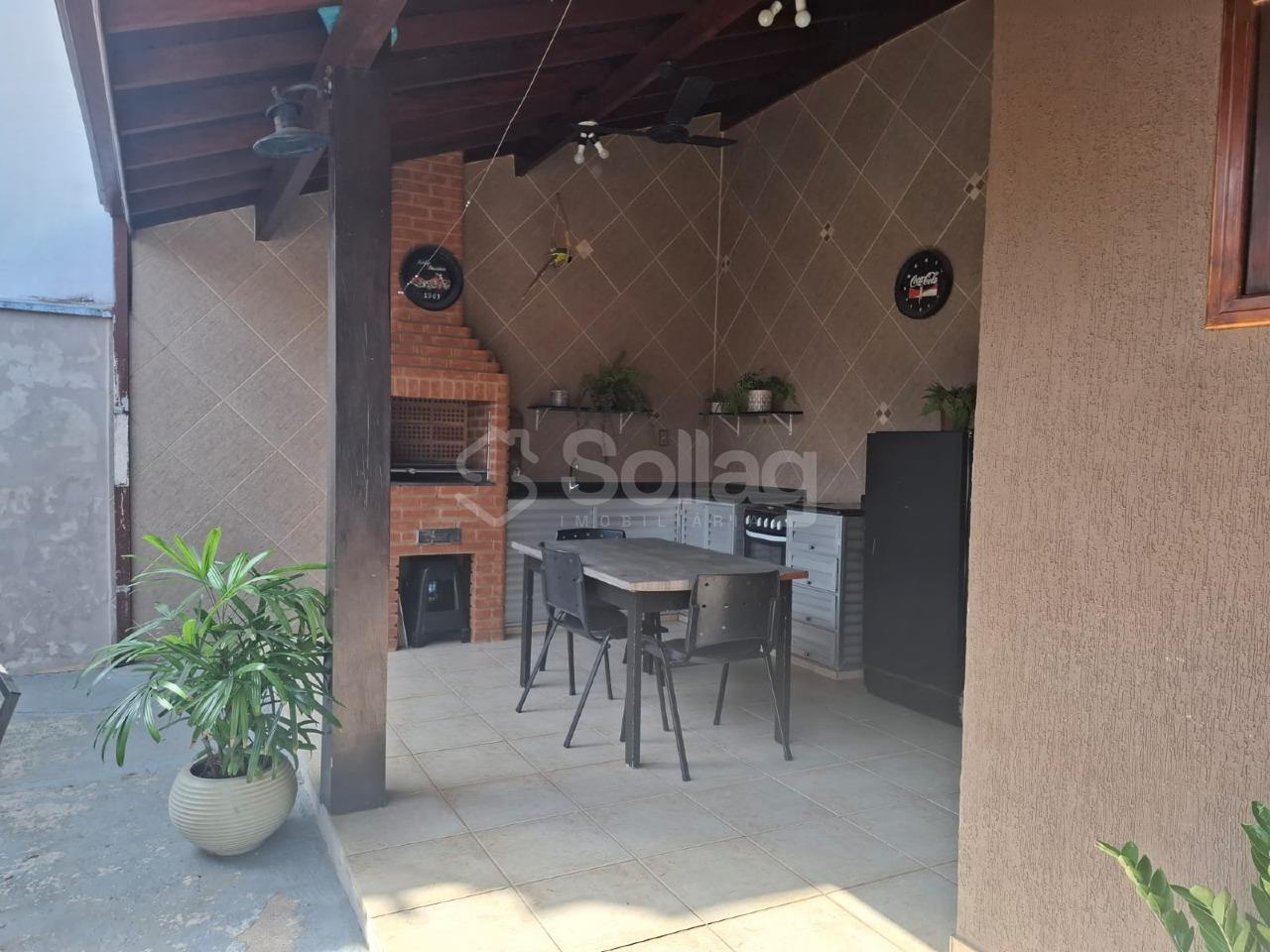 Casa à venda no Jardim Universo: 