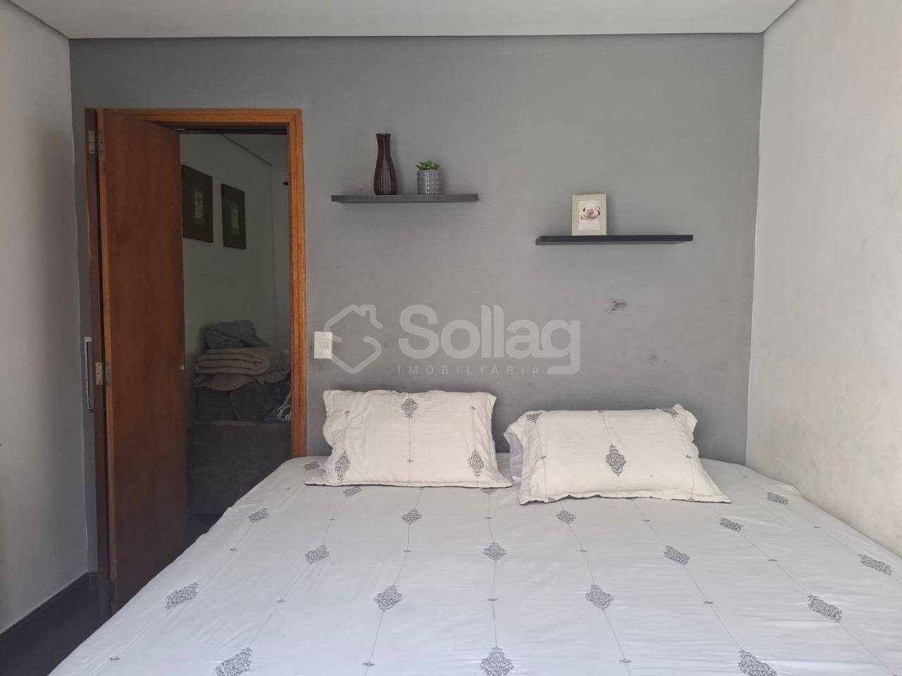 Casa à venda no Jardim Universo: 