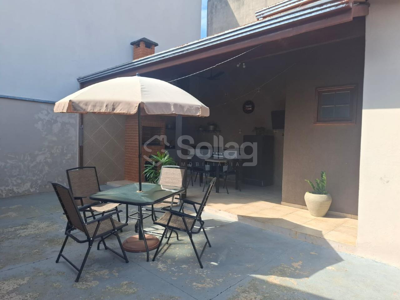 Casa à venda no Jardim Universo: 