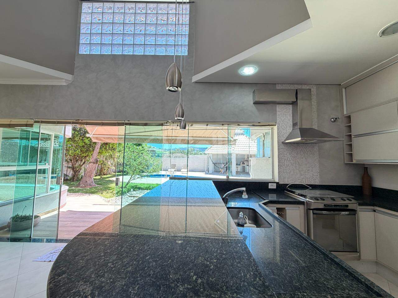 Casa em condomínio à venda no Condomínio Villagio Capriccio: