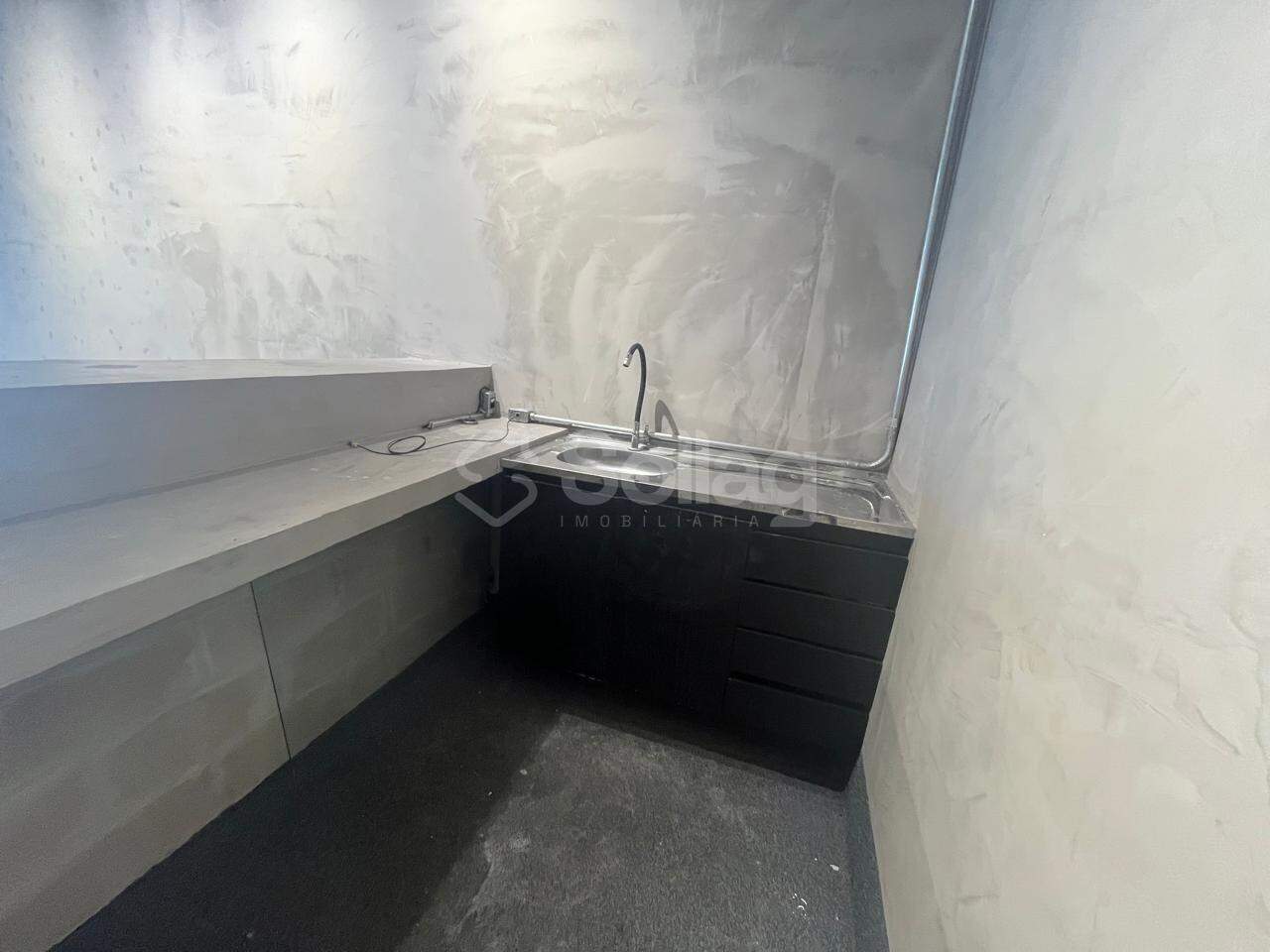 Sala para aluguel no Pinheirinho: 