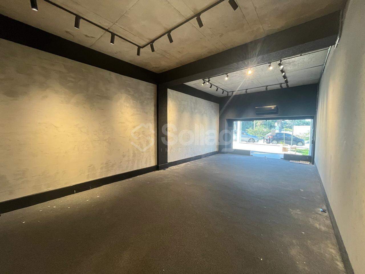 Sala para aluguel no Pinheirinho: 