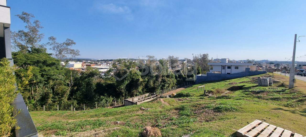 Terreno em condomínio à venda no Condomínio Reserva dos Jatobás: 