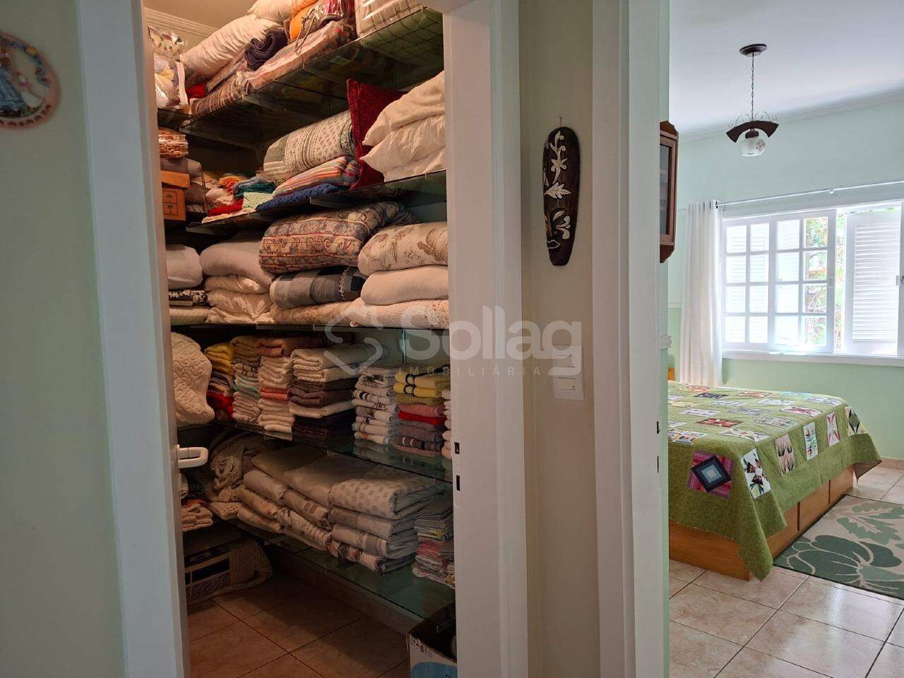 Casa à venda no Jardim Panorama: