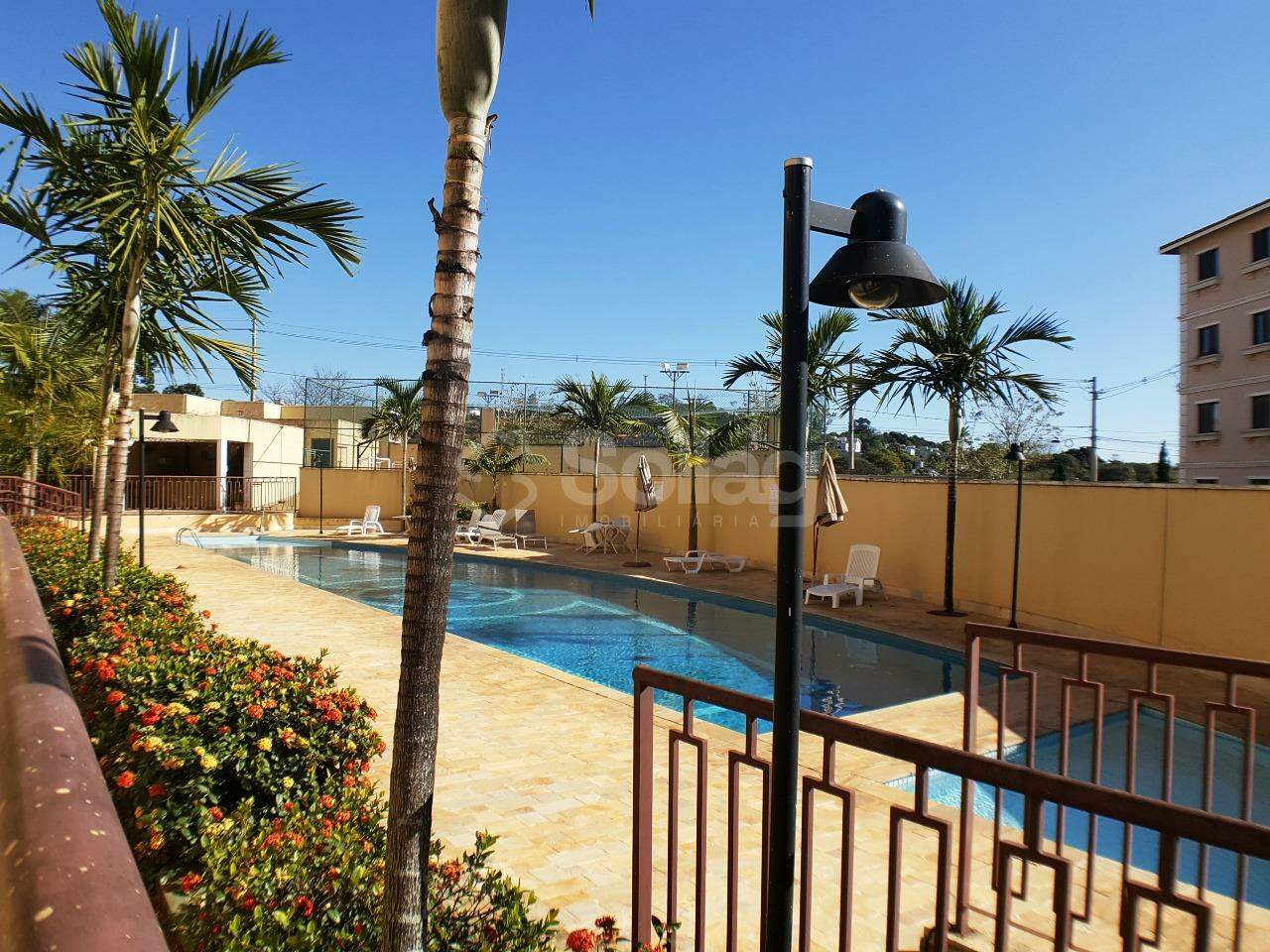 Apartamento à venda no Pinheirinho: 