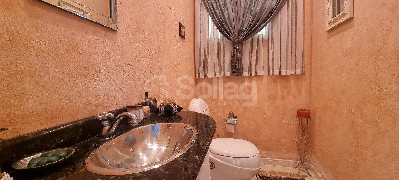 Casa em condomínio à venda no Condomínio Alpes de Vinhedo: 