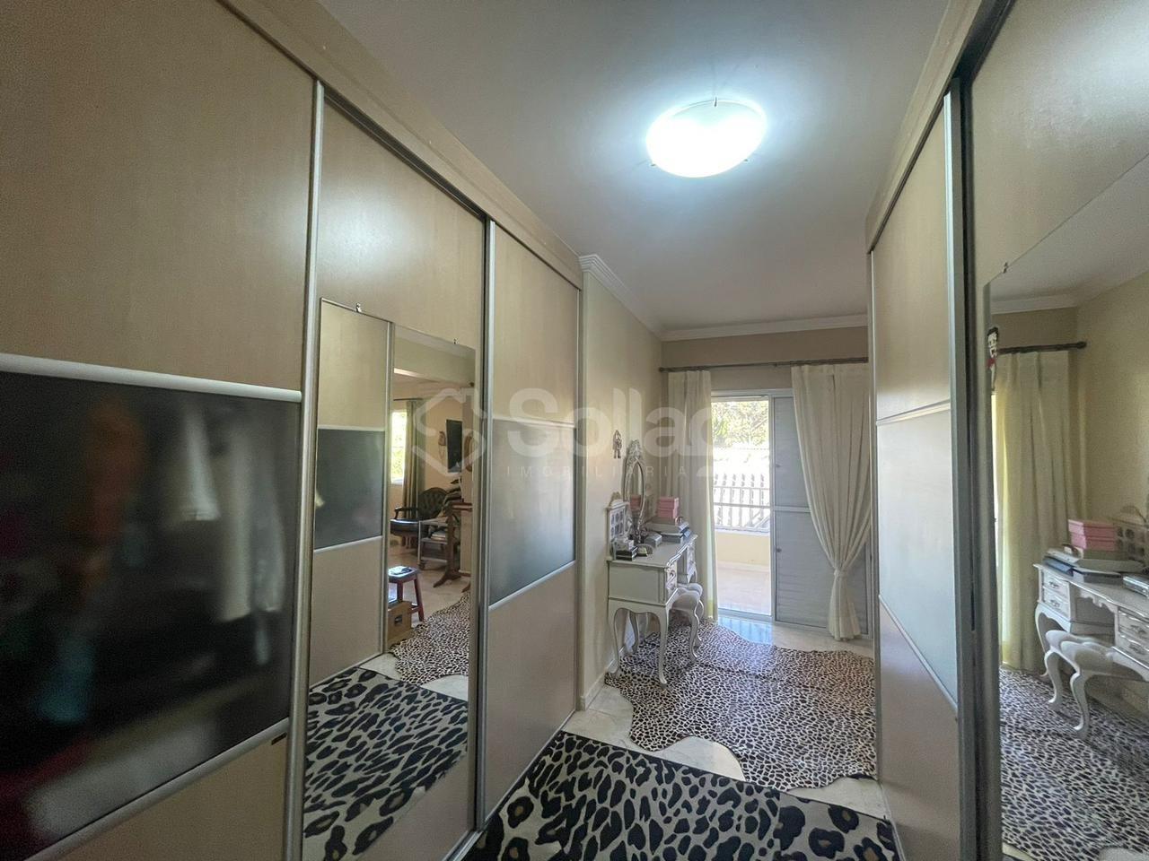 Casa em condomínio à venda no Condomínio Alpes de Vinhedo: 