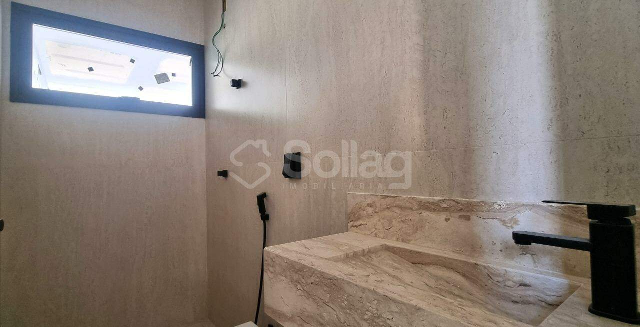 Casa em condomínio à venda no Condomínio Delle Stelle: 