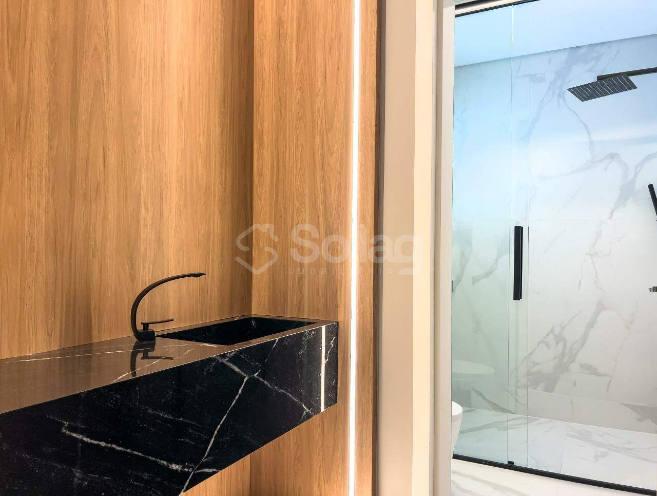 Casa em condomínio à venda no Condomínio Campo de Toscana: