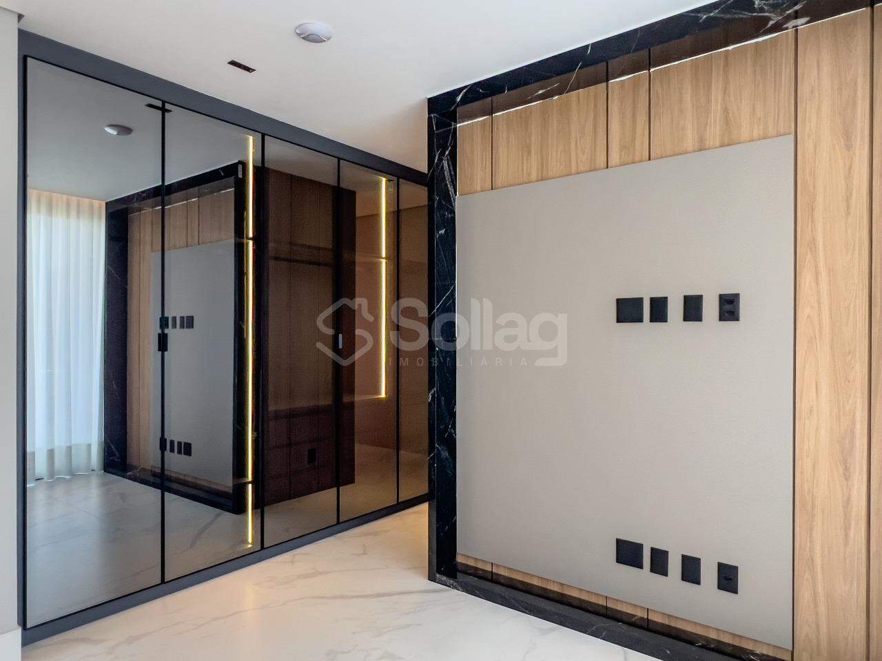 Casa em condomínio à venda no Condomínio Campo de Toscana: