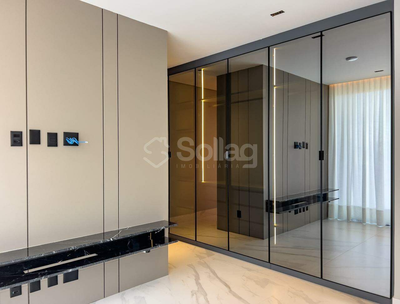 Casa em condomínio à venda no Condomínio Campo de Toscana: