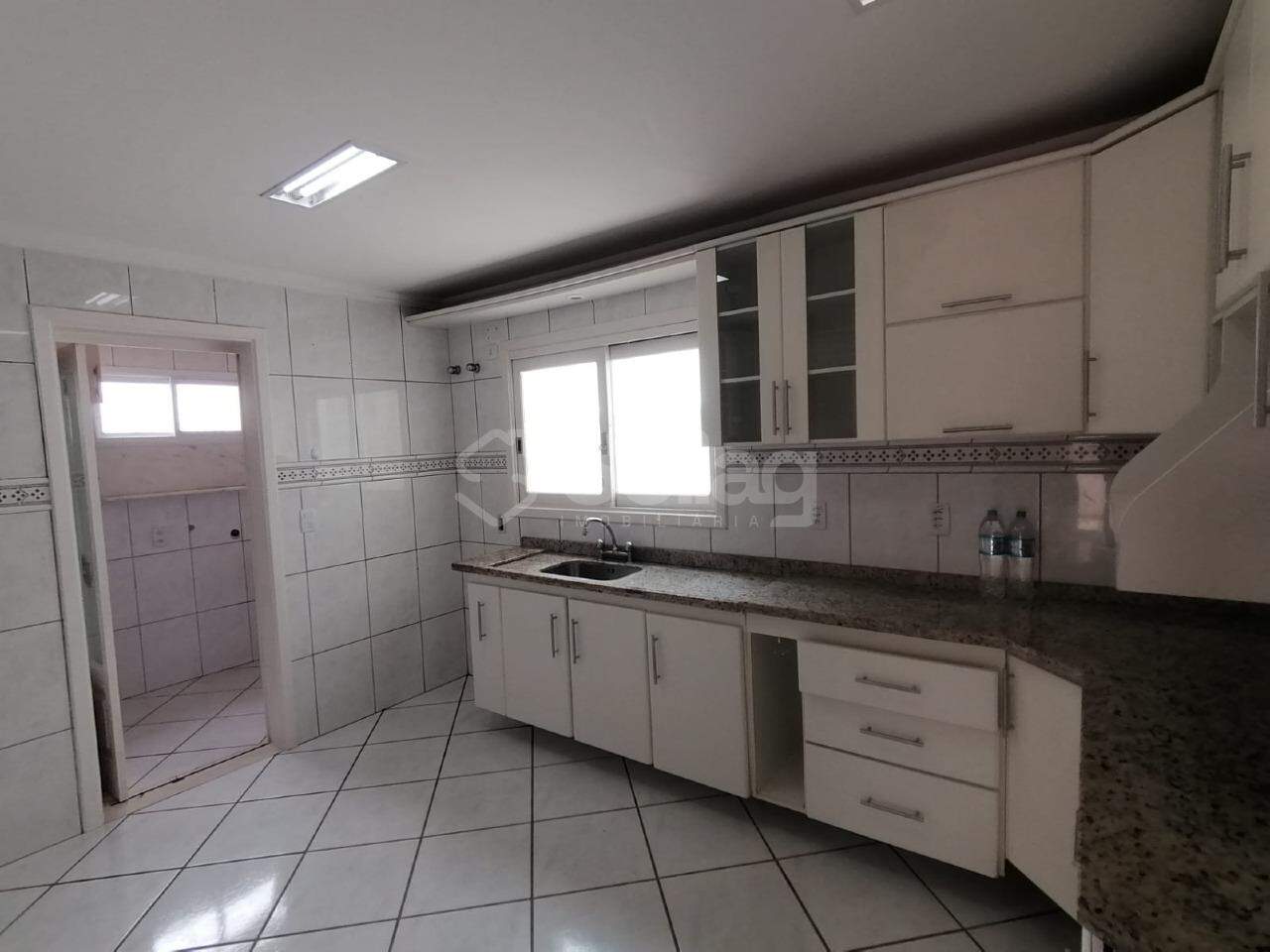 Casa em condomínio para aluguel no Condomínio Recanto dos Paturis: