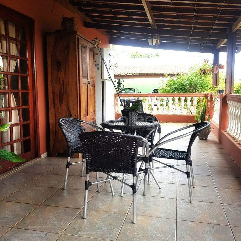 Casa para aluguel no Pinheirinho: 