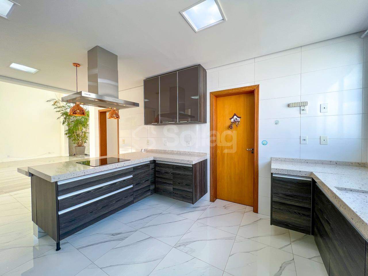 Casa em condomínio para aluguel no Condomínio Campo de Toscana: 