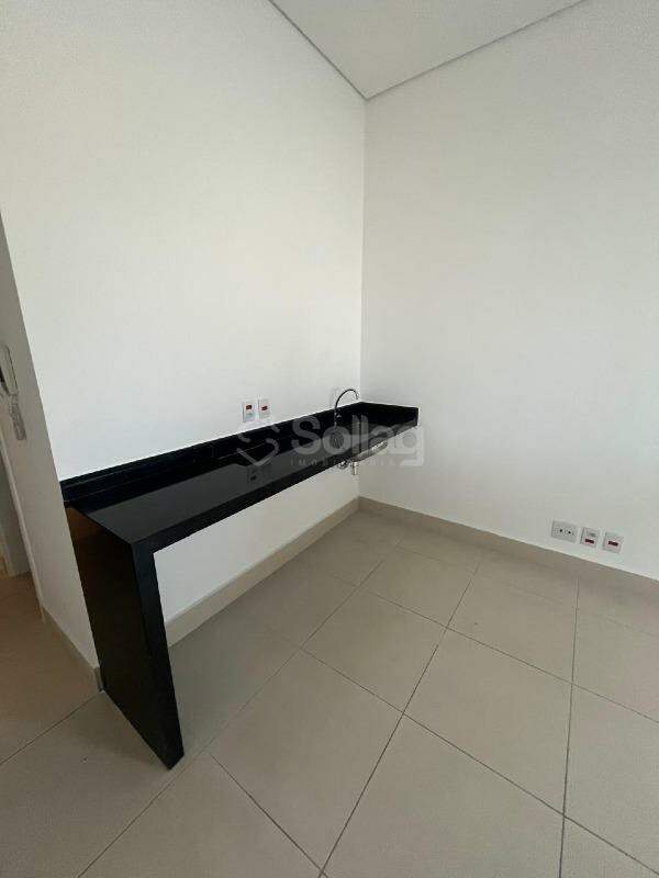 Sala para aluguel no Santa Rosa: 