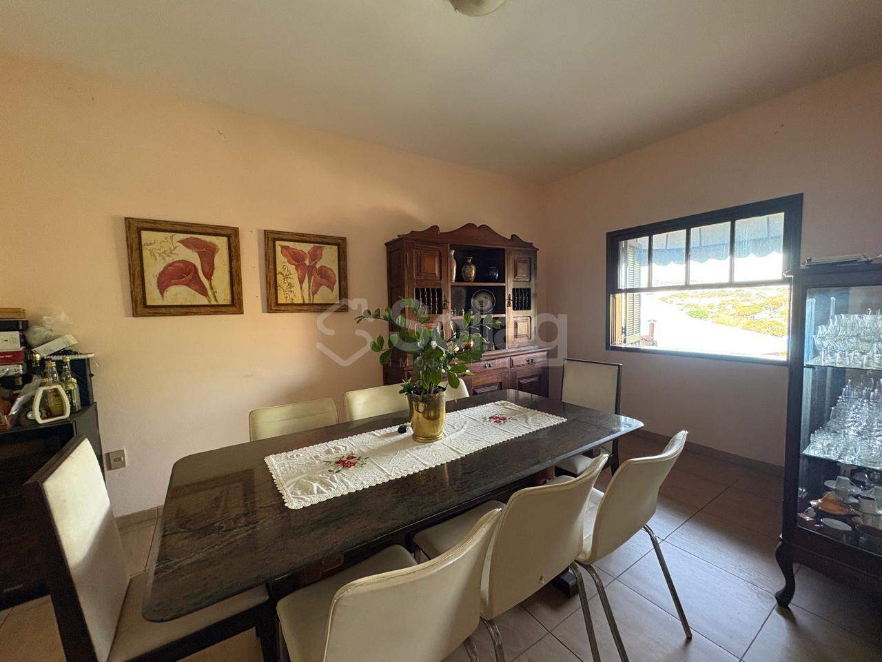 Casa à venda no Centro: 