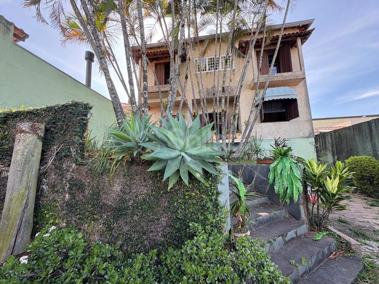 Casa à venda no Centro: 