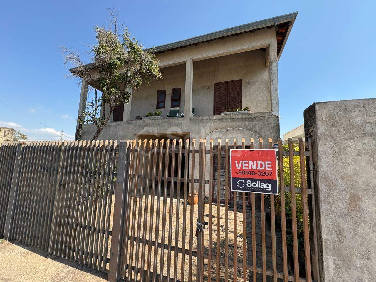 Casa à venda no Centro: 