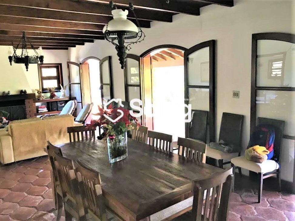 Casa em condomínio para aluguel no Condomínio Vale da Santa Fé: 