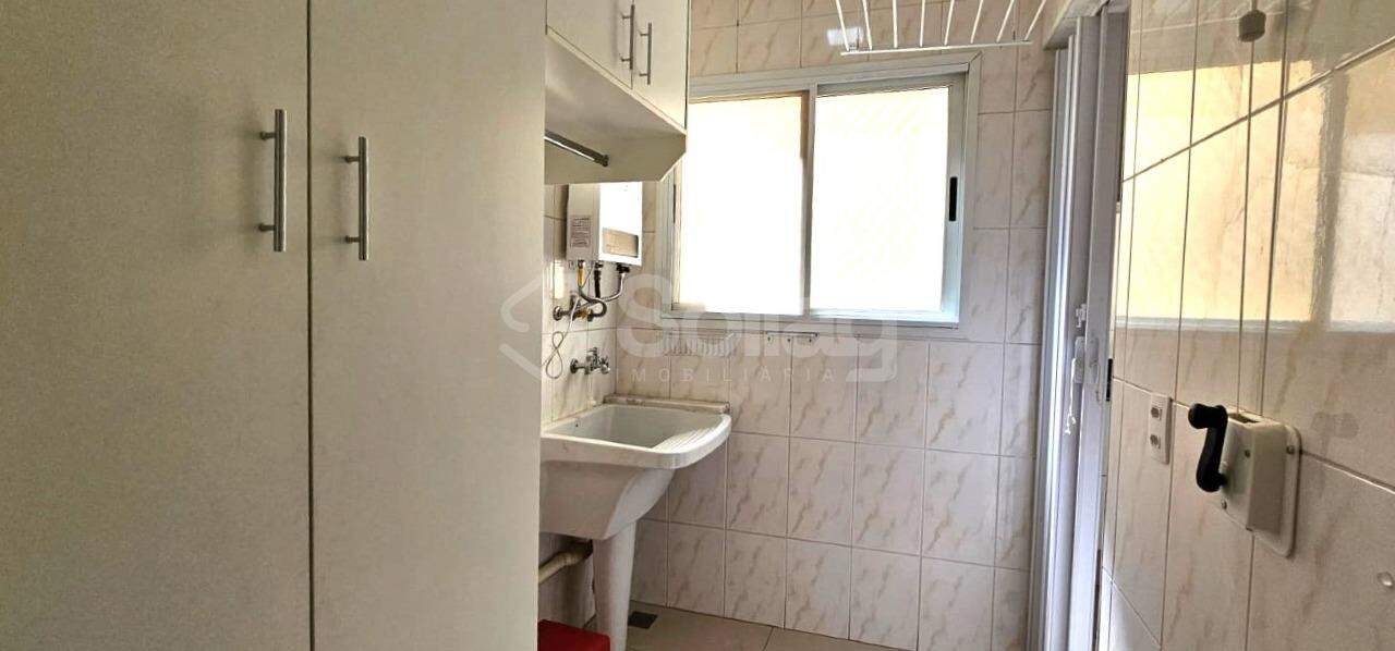 Apartamento para aluguel no Edifício Roma: 